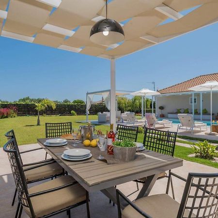 Madini Luxury Villa With Private Heated Pool Vanato 外观 照片