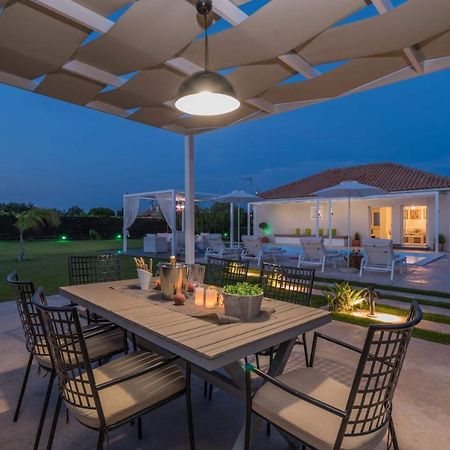 Madini Luxury Villa With Private Heated Pool Vanato 外观 照片